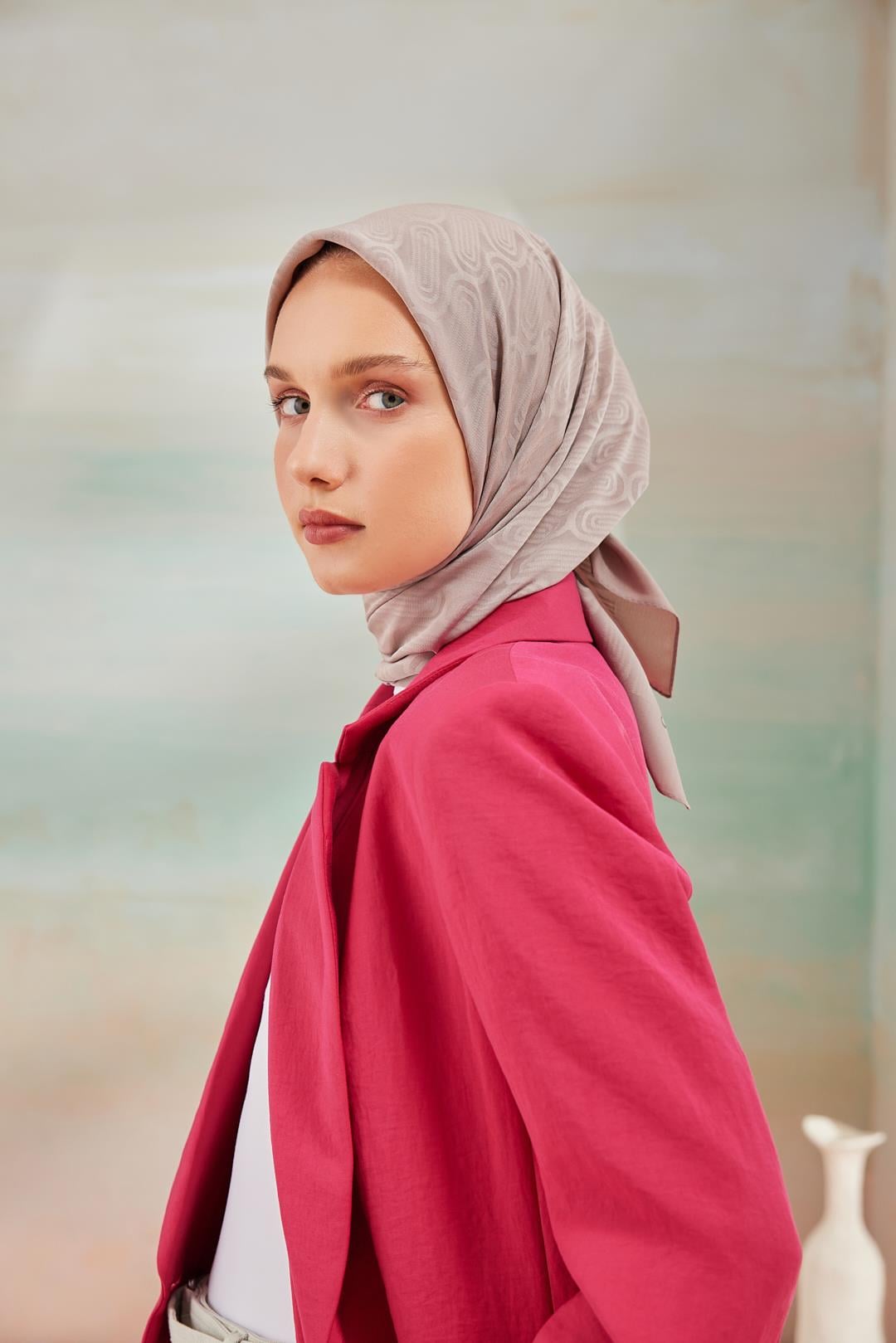 DÜZ CAPRİ SARMAL EŞARP VİZON