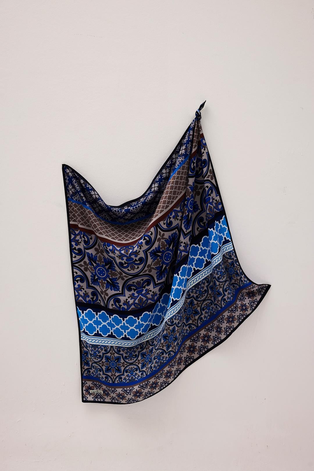 GOLD ÇİNİ EŞARP LACİVERT