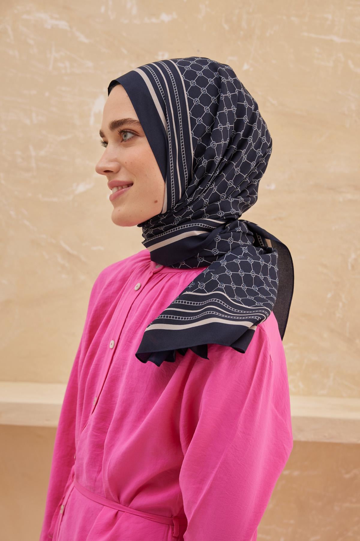 MONOGRAM MEDİNE ŞAL LACİVERT