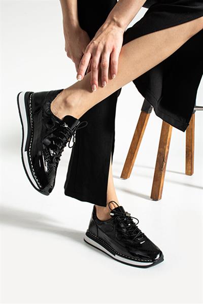 Gazu Siyah Rugan Renk Hakiki Deri Kadın Günlük Ayakkabı