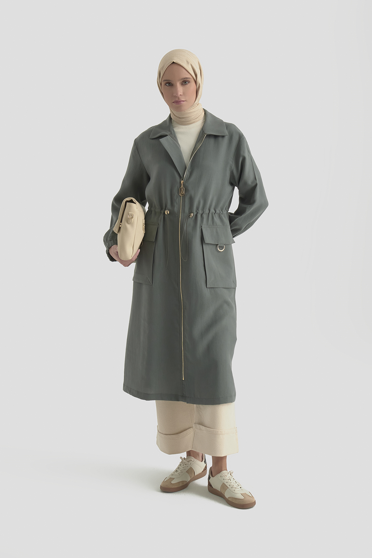  Armine Trend Boydan Fermuarlı Beli Büzgü Detaylı Cepli Giy Çık Koyu Mint 26YT501