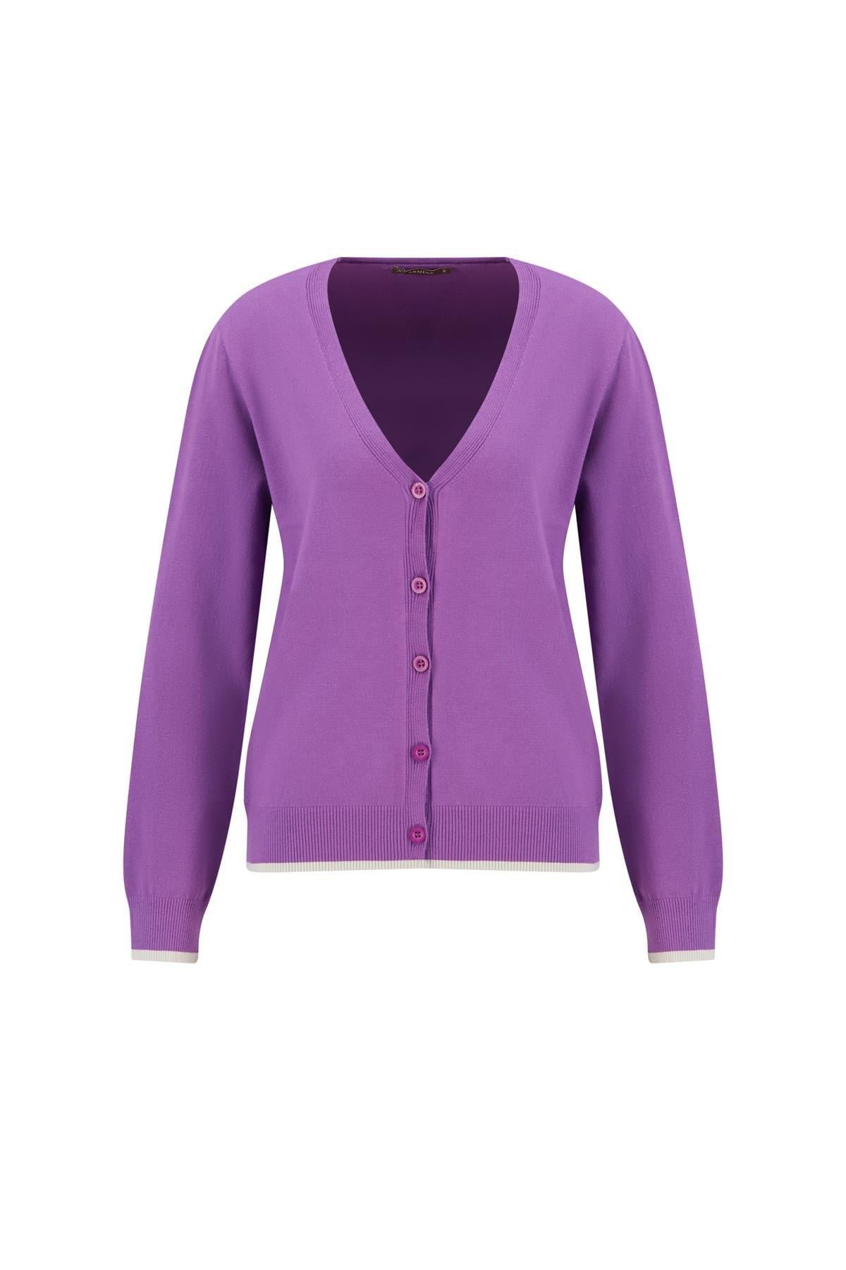 24kd2402-armine-hirka-2df3f0.jpg