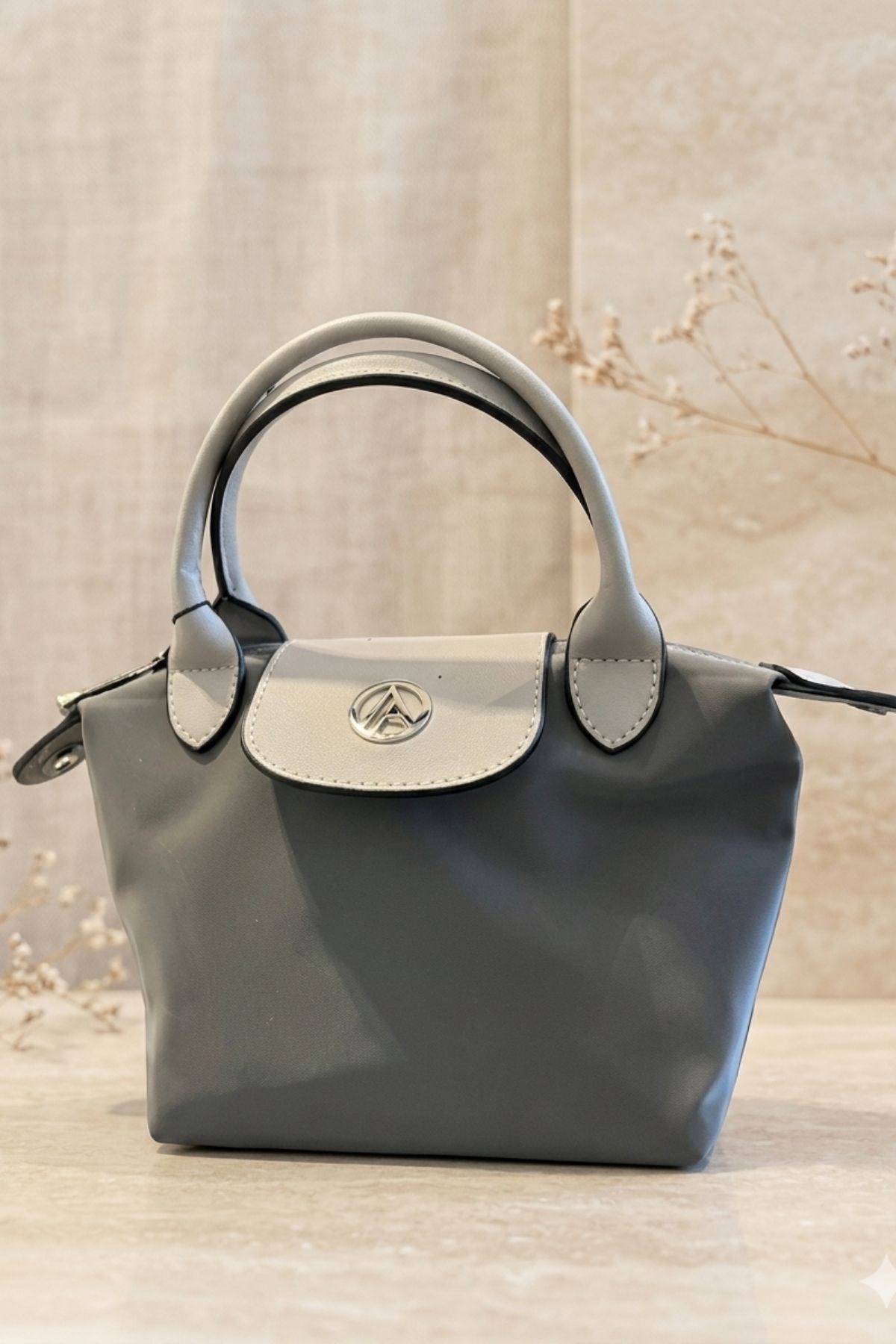 Armine Trend El Omuz Çantası Gri ARM153