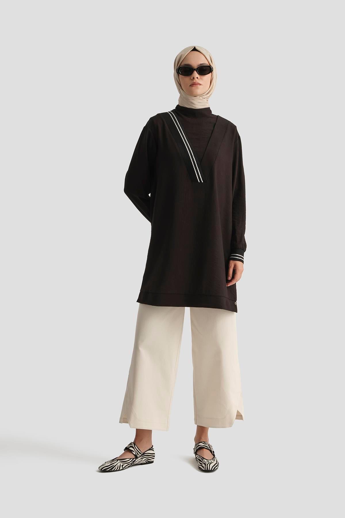 ARMİNE TREND Çilek Kumaş Kolları Ribanalı Tunik-Siyah 25YT4143