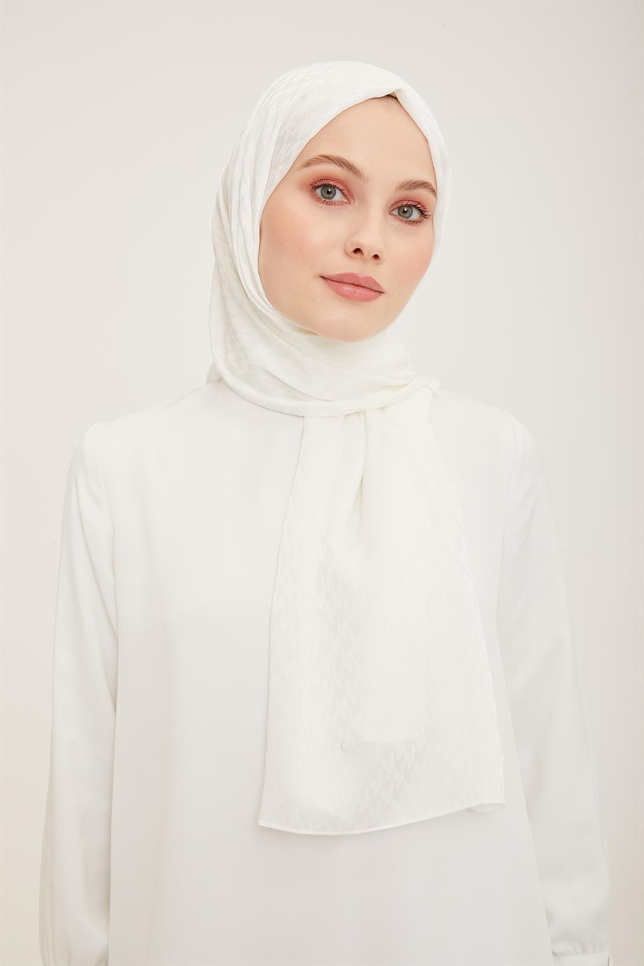 ARMİNE TREND Ekru Polyester Şal-21198
