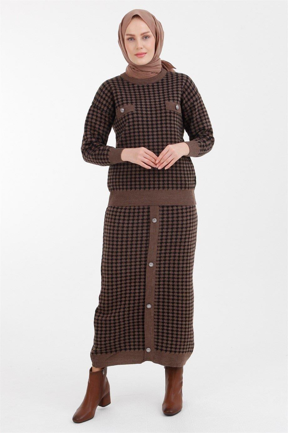 ARMİNE TREND Kaz Ayağı Desenli Düğme Detaylı Takım-Vizon 22KD4214