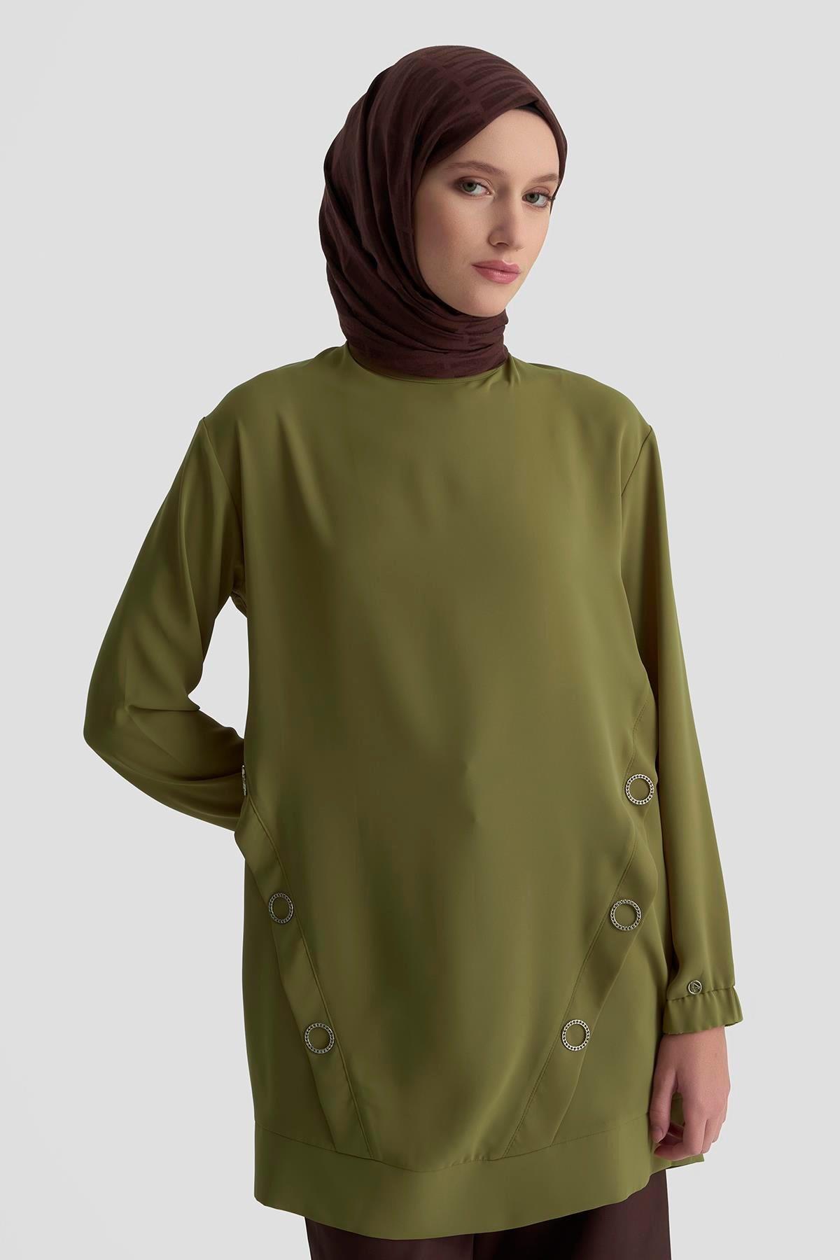 ARMİNE TREND Kolları Lastikli Aksesuar Detaylı Bisiklet Yaka Tunik Yağ Yeşili 25YT415