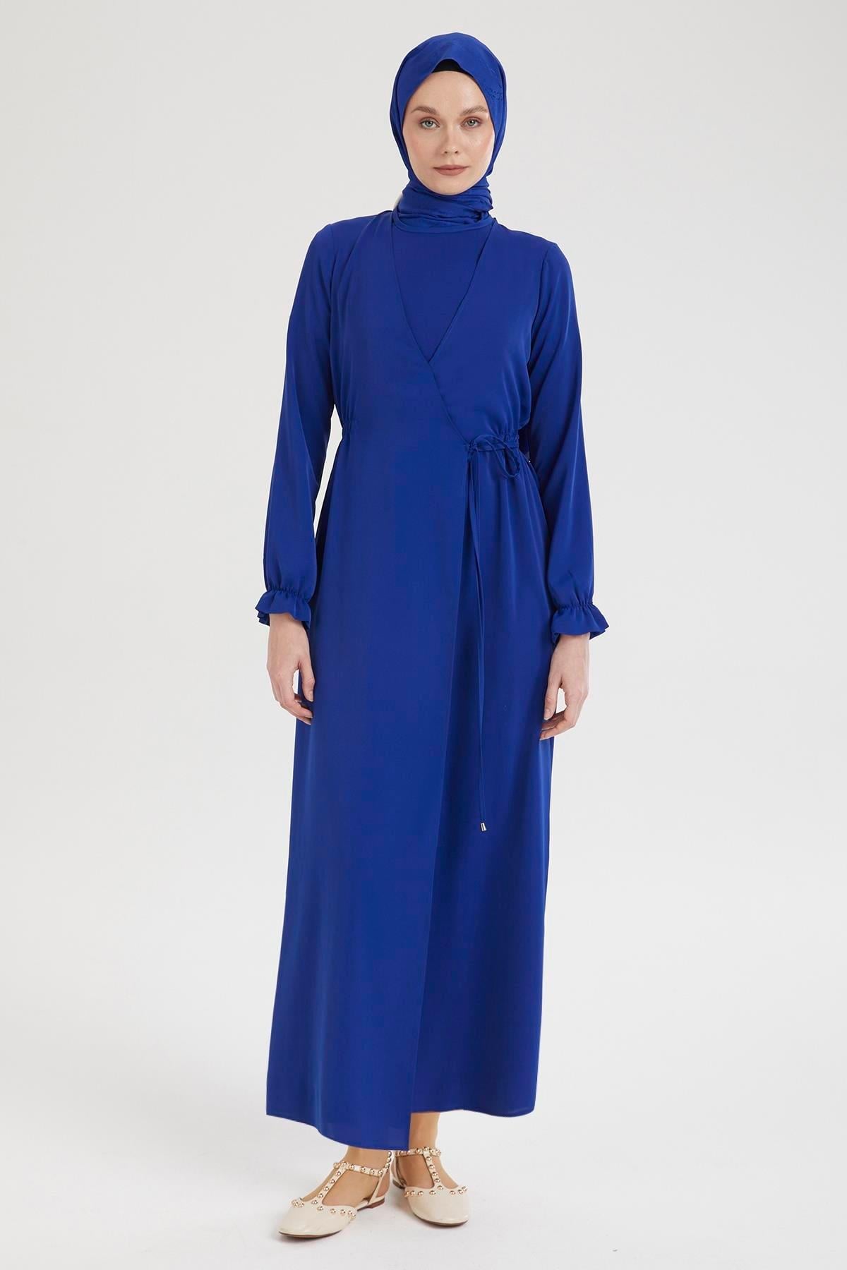 ARMİNE TREND Kolları Lastikli V Yaka Detaylı Elbise-Saks 25YT944