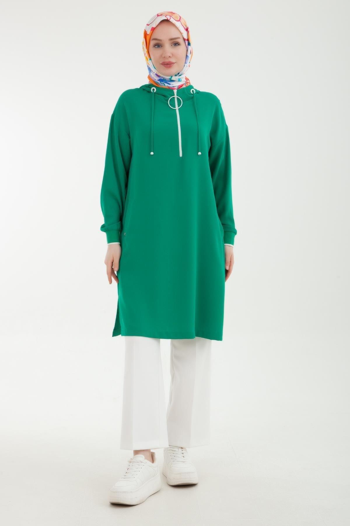 ARMİNE TREND Kolları Ribanalı Kapüşonlu Yarım Fermuarlı Tunik Benetton Yeşili 24YT461