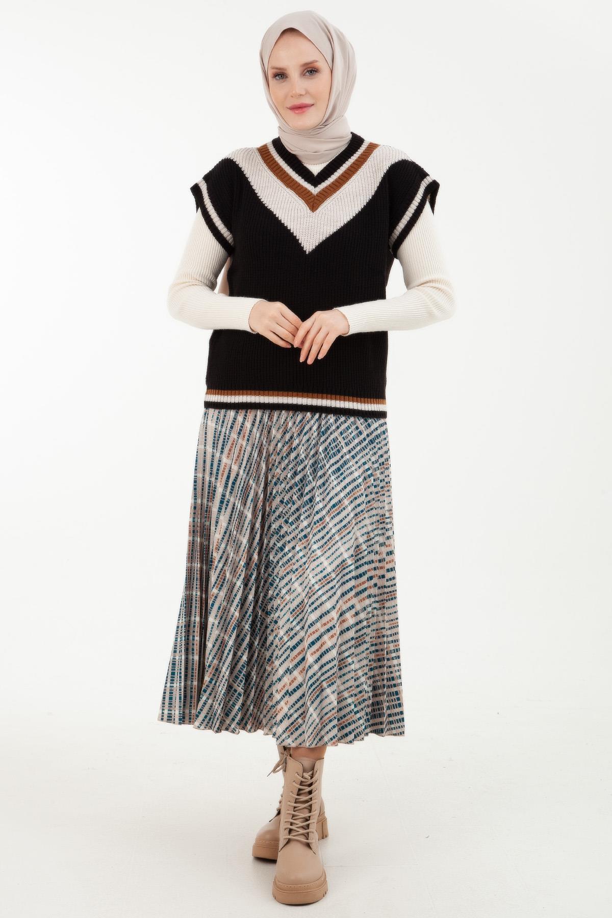 ARMİNE TREND V Yaka Süveter-Siyah 22KD4212