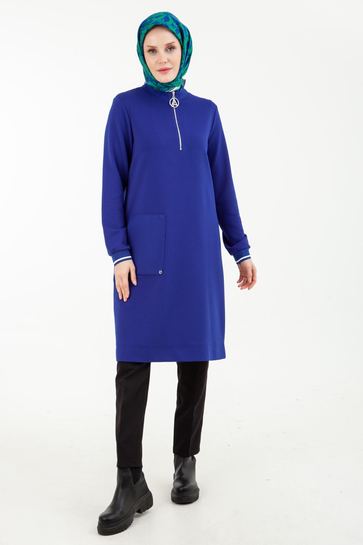 ARMİNE TREND Yakası Fermuarlı Kolları Ribanalı Örme Kumaş Tunik-Saks 23KT439