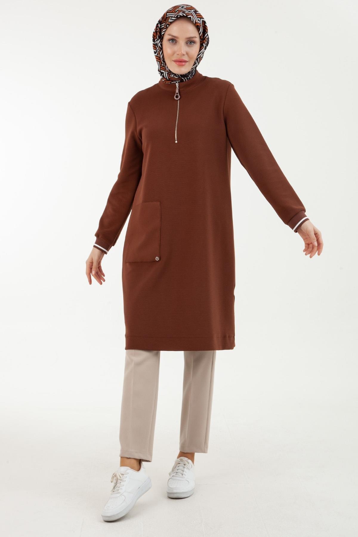 ARMİNE TREND Yakası Fermuarlı Kolları Ribanalı Örme Kumaş Tunik-Kahve 23KT439