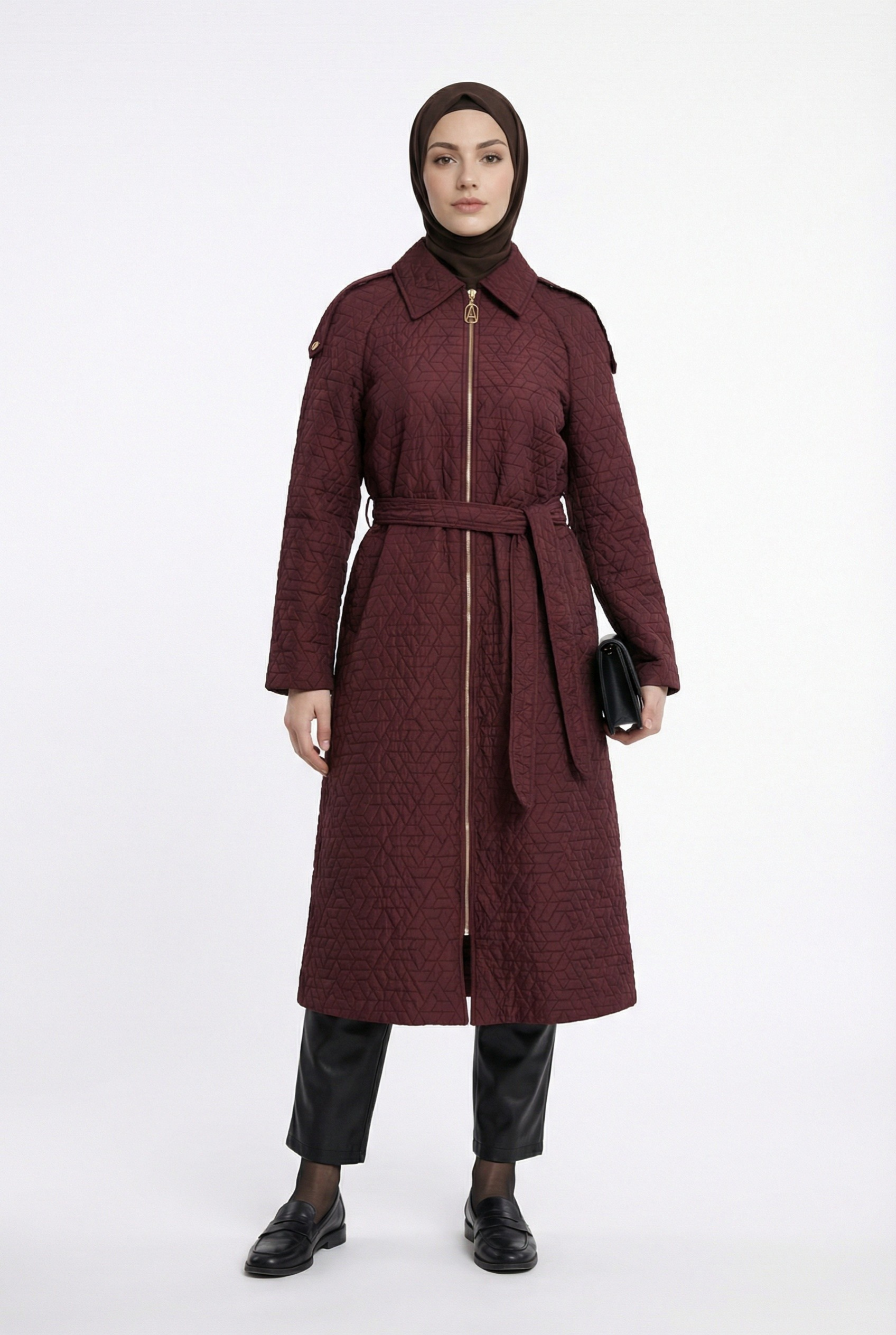 Armine Trend Kabartma Desenli Boydan Fermuarlı Belden Kuşaklı Giy Çık Vişne 26YT529 