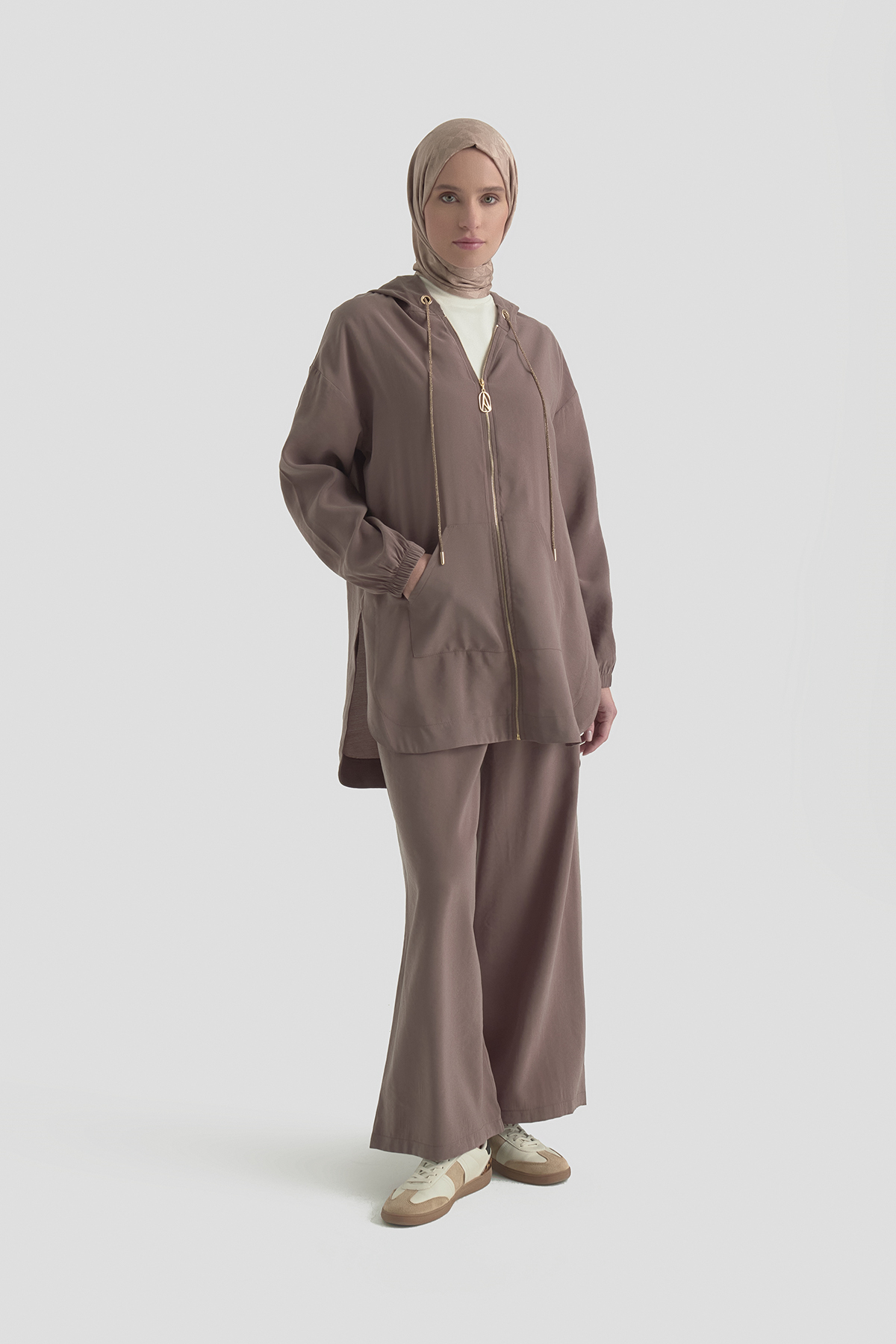 Armine Trend Kapüşonlu Cepli Pantolonlu İkili Takım Duman 26YT620