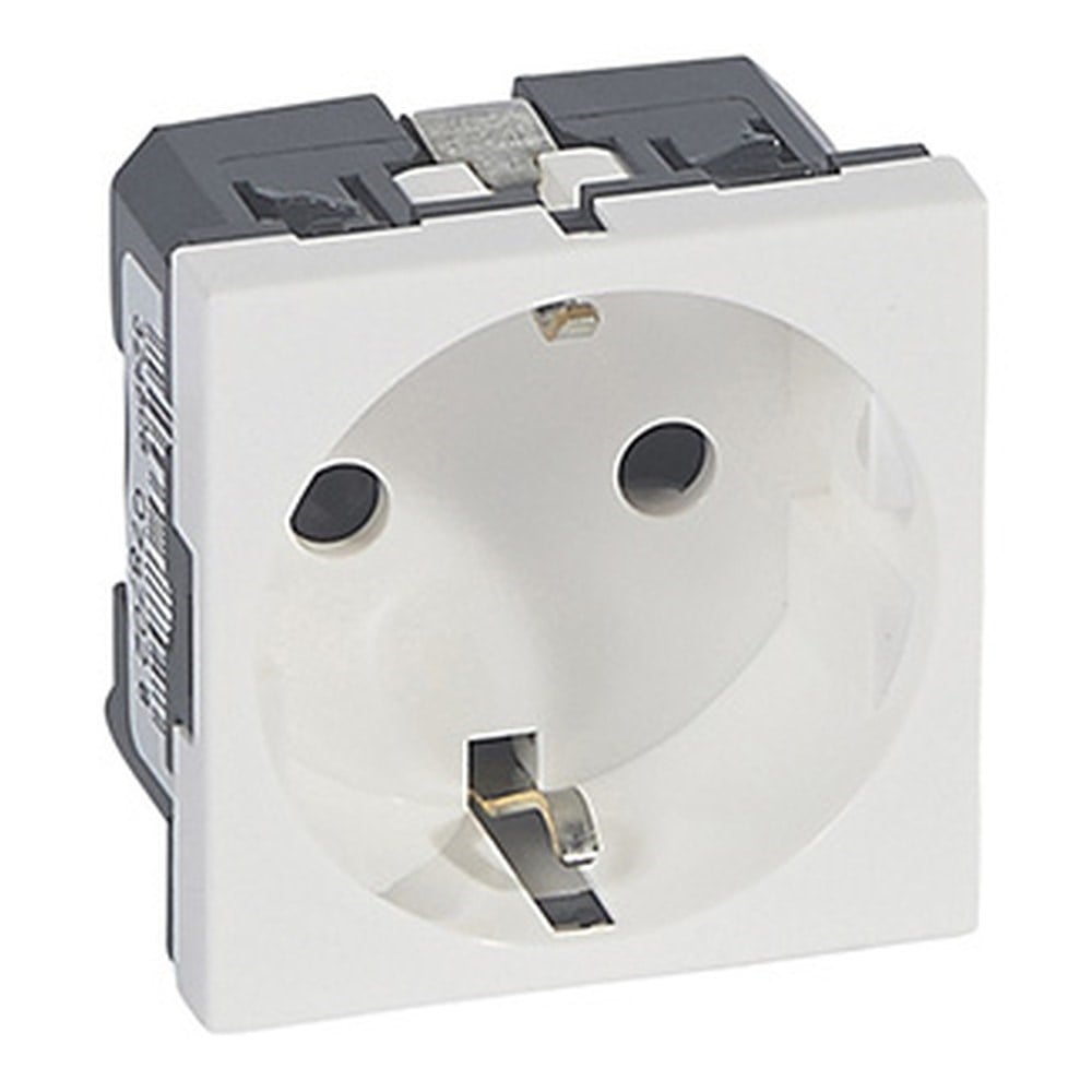 LEGRAND 078702Legrand Alman STD. Vida Bağlantılı Antimikrobiyal Priz - Topraklı Priz - BeyazLegrand Alman STD. Vida Bağlantılı Antimikrobiyal Priz{ubercoelektromarket}