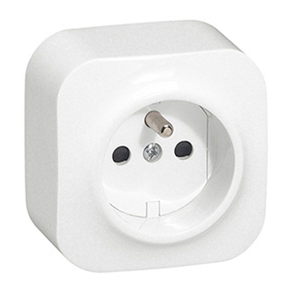 LEGRAND 782417Legrand Forix IP21 serisi sıva üstü beyaz fransız standartı UPS priz 10ALegrand Fr. std çocuk korumalı topraklı priz (UPS) - Beyaz{ubercoelektromarket}