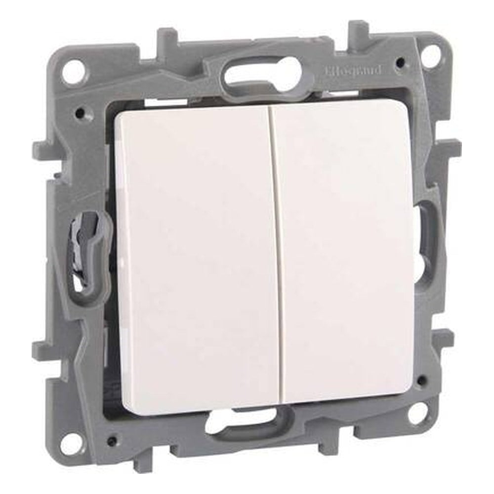 LEGRAND 767102Legrand Kumanda Mekanizmaları - Komütatör vavien - BeyazLegrand Kumanda Mekanizmaları - Komütatör vavien - Beyaz{ubercoelektromarket}