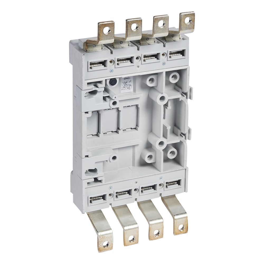 LEGRAND 422223Legrand DPX³ 630 soketli tip 4 kutup için ön terminal montaj gövdesiLegrand Ön terminal montaj gövdesi{ubercoelektromarket}