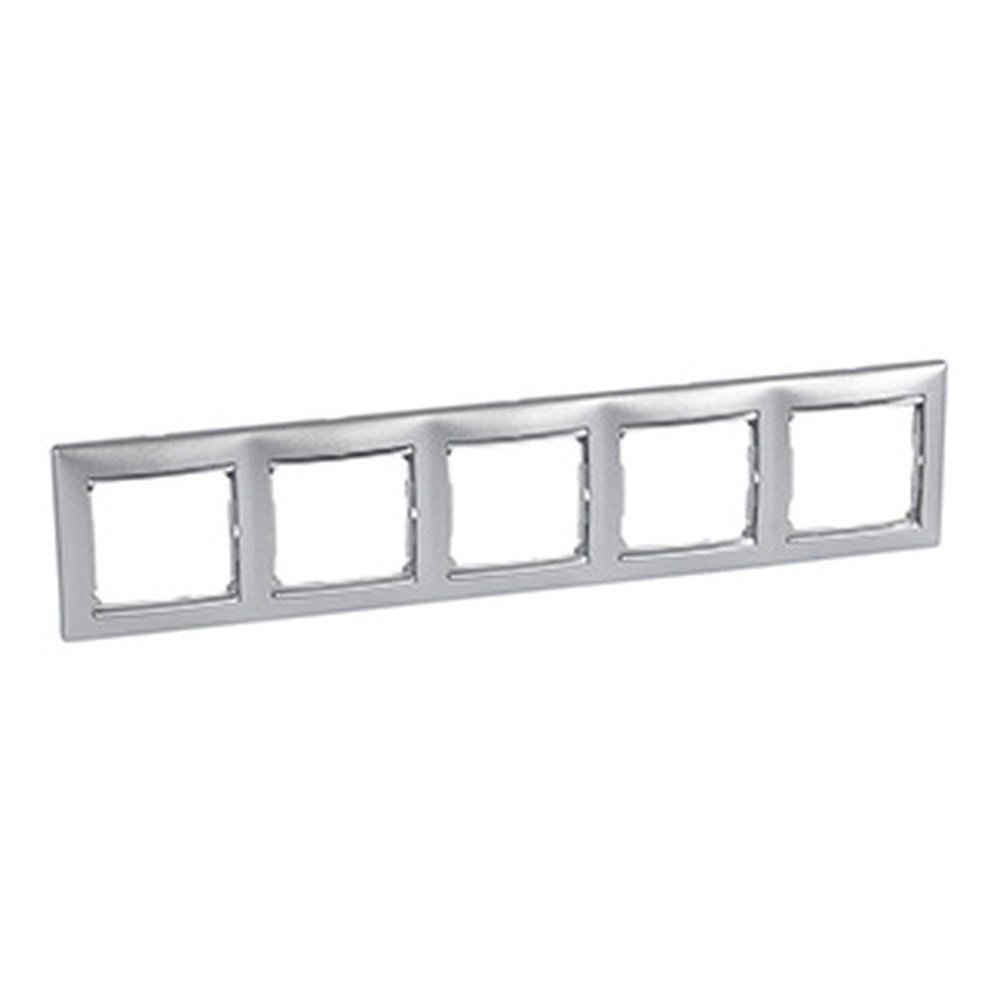 LEGRAND 770355Legrand Çerçeveler - Beşli - Alüminyum / Gümüş bantlıLegrand Çerçeveler - Beşli - Alüminyum - Gümüş bantlı{ubercoelektromarket}