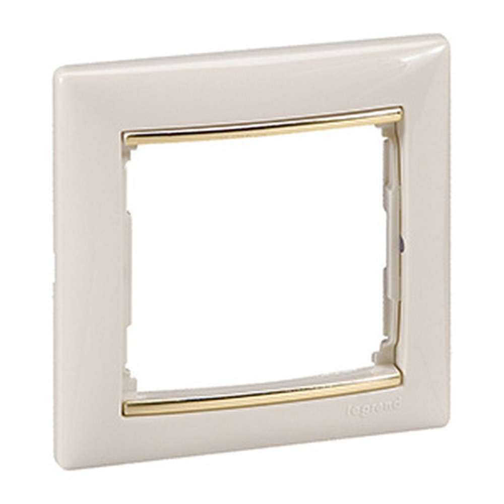 LEGRAND 774151Legrand Çerçeveler - Tekli - Bej / Altın bantlıLegrand Çerçeveler - Tekli - Bej - Altın bantlı{ubercoelektromarket}