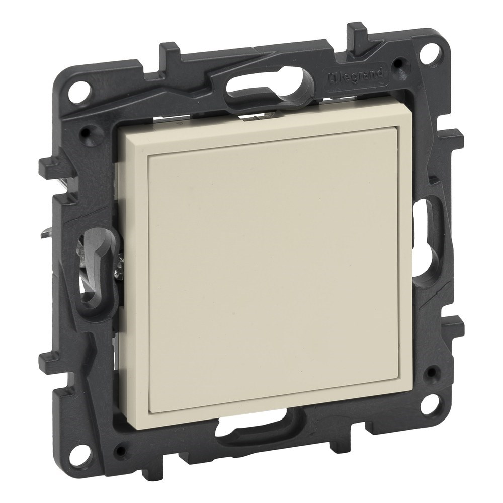 LEGRAND 768421Legrand Diğer Ürünler - Boşluk kapağı - KremLegrand Diğer Ürünler - Boşluk kapağı - Krem{ubercoelektromarket}