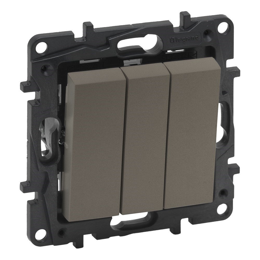 LEGRAND 768503Legrand Kumanda Mekanizmaları - Üçlü anahtar - BronzLegrand Kumanda Mekanizmaları - Üçlü anahtar - Bronz{ubercoelektromarket}
