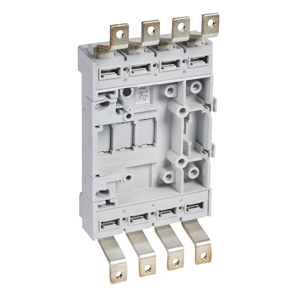 LEGRAND 422223Legrand DPX³ 630 soketli tip 4 kutup için ön terminal montaj gövdesiLegrand Ön terminal montaj gövdesi{ubercoelektromarket}