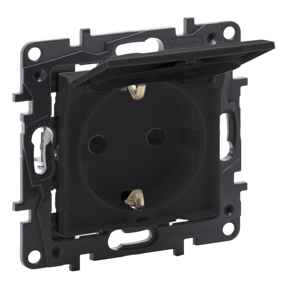 LEGRAND 768318Legrand Prizler - Kapaklı topraklı priz - FümeLegrand Prizler - Kapaklı topraklı priz - Füme{ubercoelektromarket}