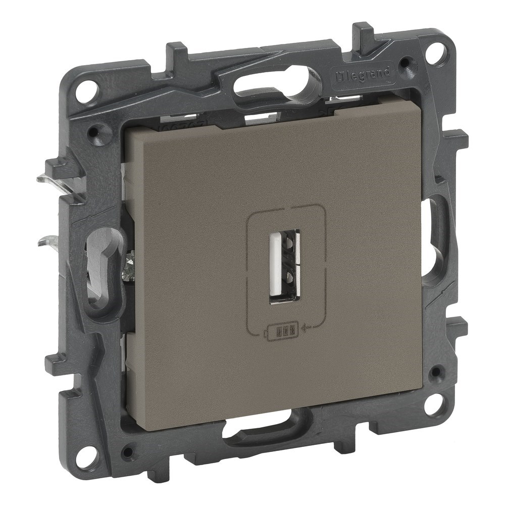 LEGRAND 768597Legrand USB Şarj Prizi - Tekli USB şarj prizi, 1100mA - BronzLegrand USB Şarj Prizi - Tekli USB şarj prizi, 1100mA{ubercoelektromarket}