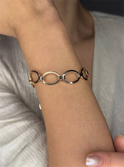 Rose Gold ve Gümüş Oval Zincir Kadın Bileklik – Günlük Şıklığın Tamamlayıcısı