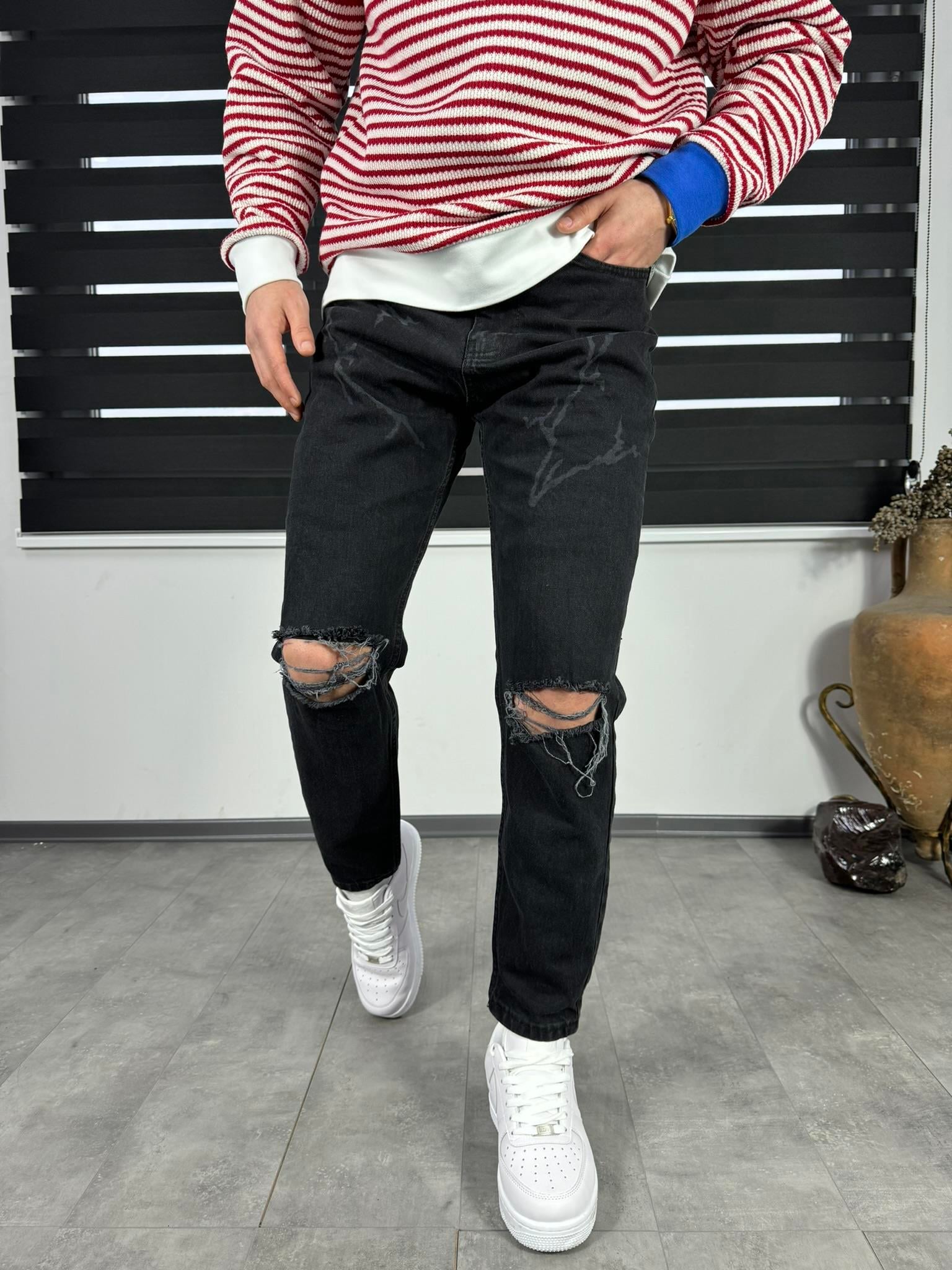 Siyah Yırtmaçlı Boyfriend Pantolon