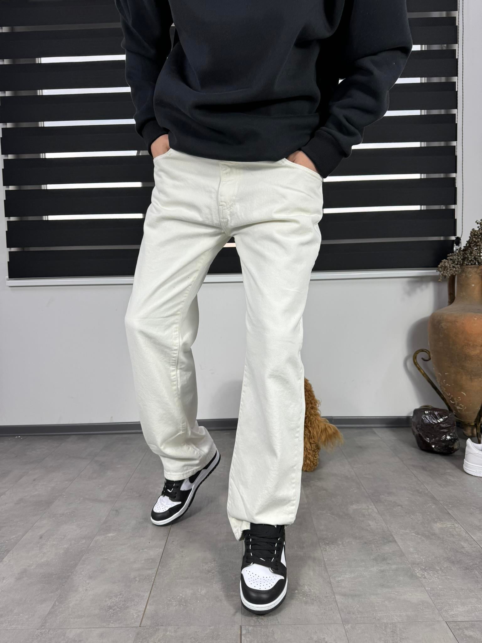 Beyaz Jogger Fit Pantolon