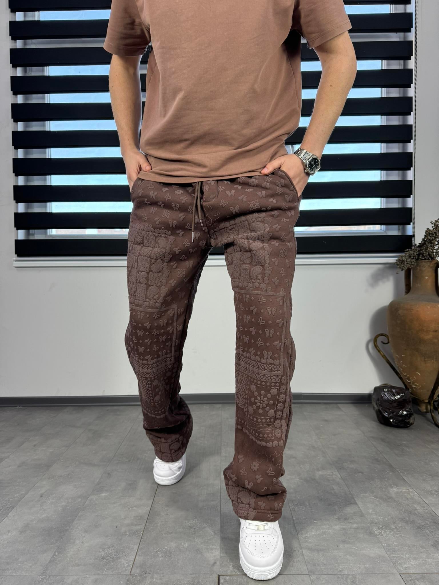 Kahverengi Kabartma Desenli Baggy Eşofman