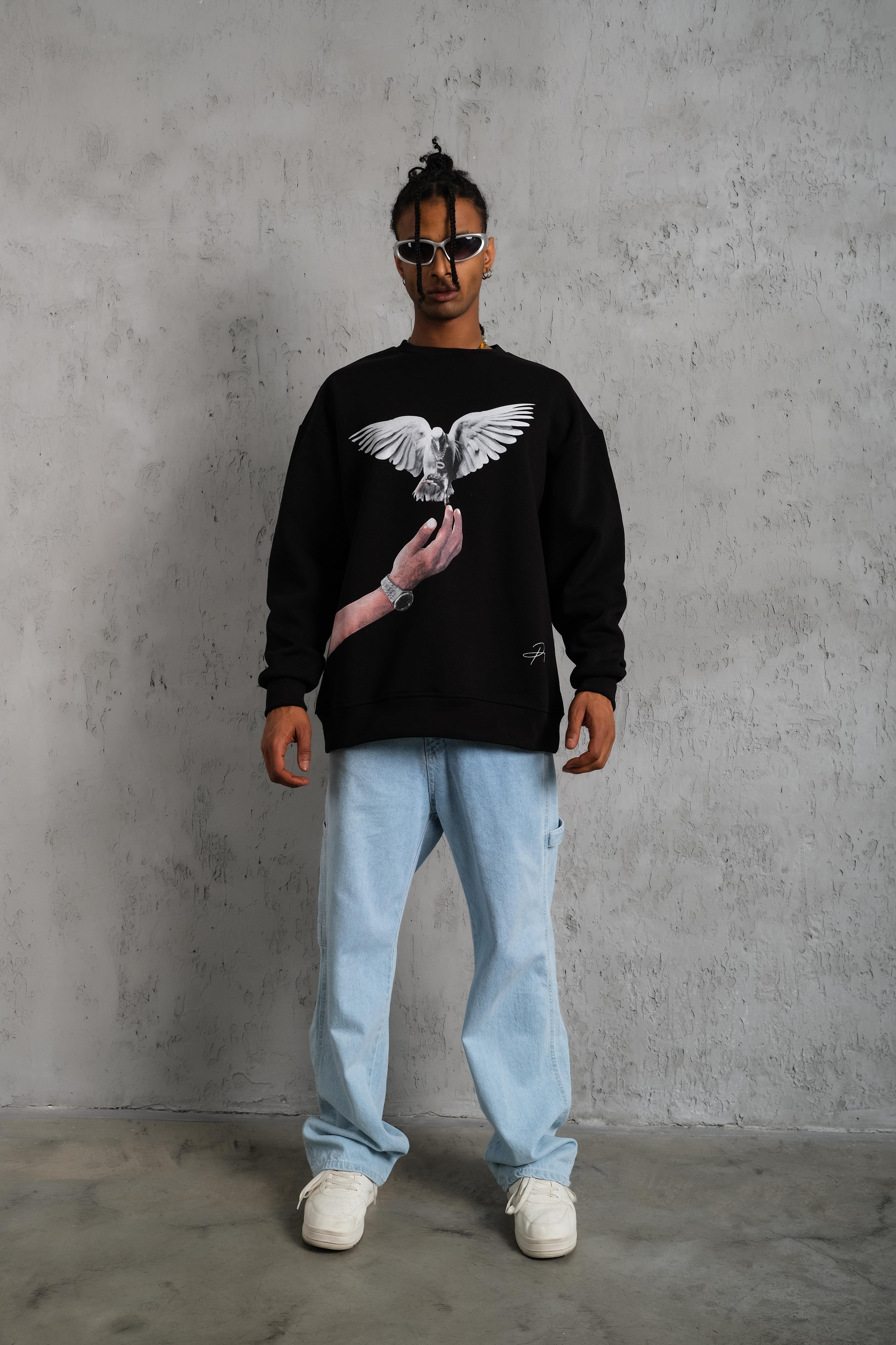 Kuş Baskılı Oversize Sweatshirt Siyah