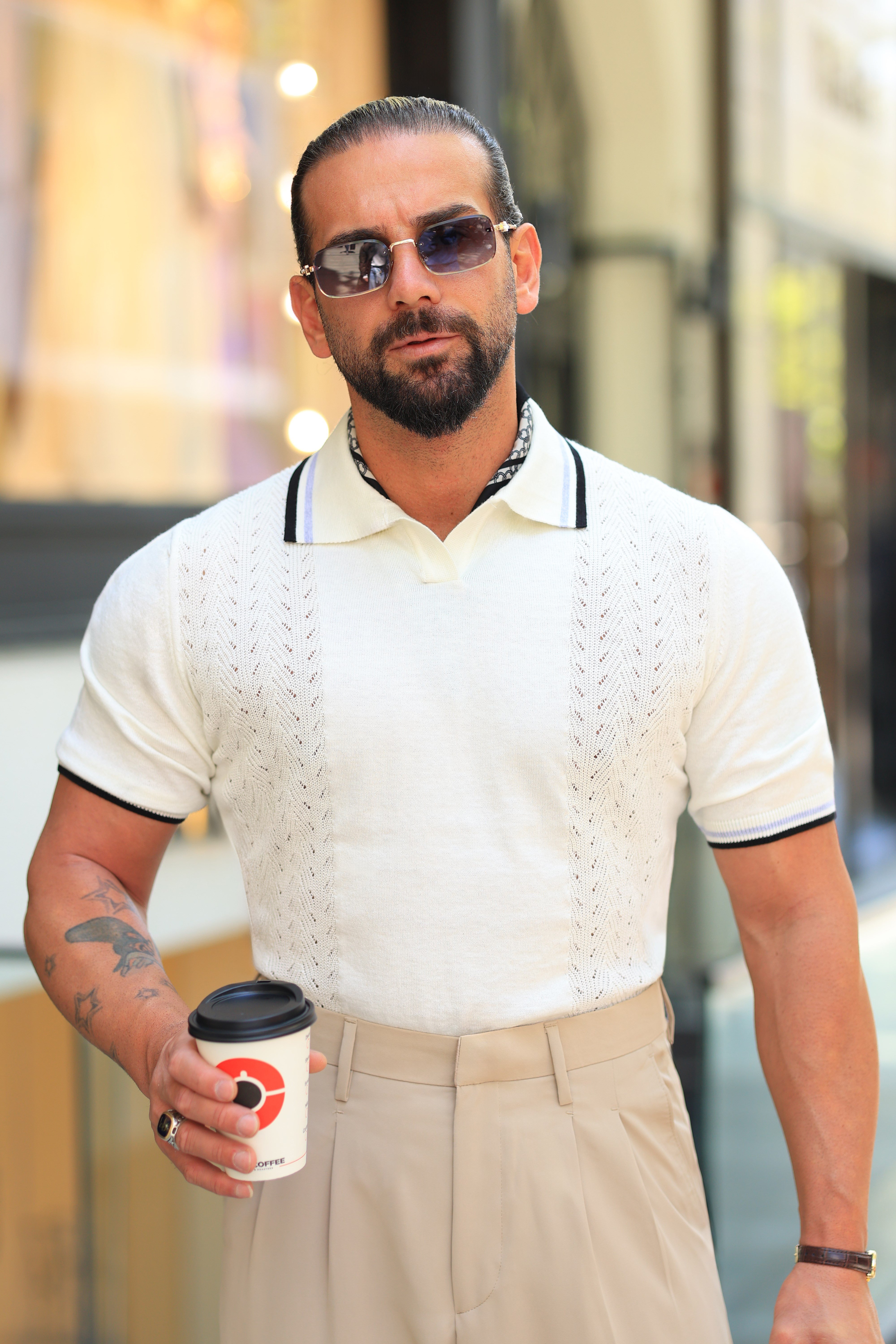 %100 Pamuk İtalyan Yaka Mokeren Ekru Regular Fit Triko