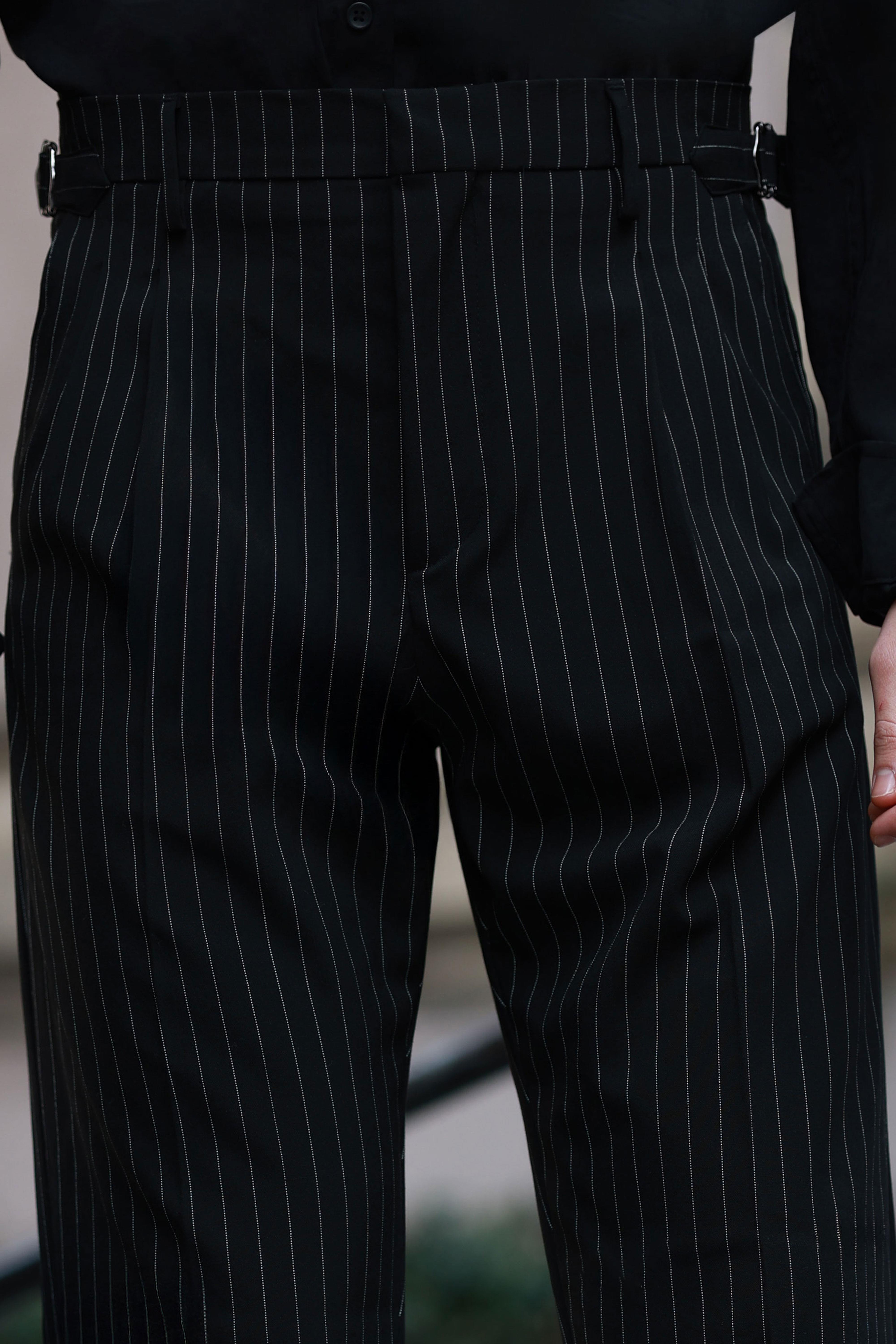 1.Kalite Siyah Çift Pileli Yandan Kanca ve Çizgi Detay Yüksek Bel Pantolon