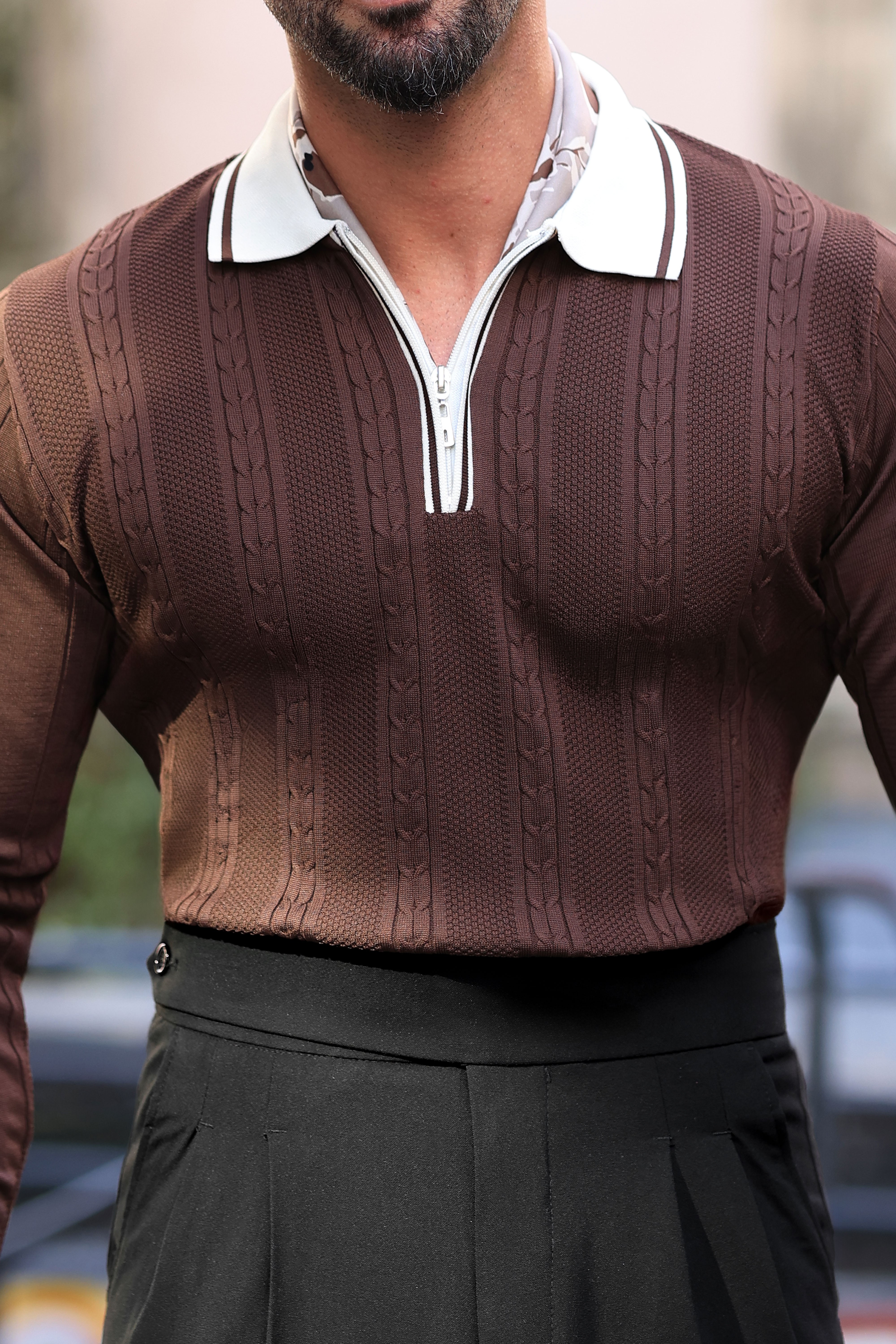 %100 Pamuk Kahverengi Yaka Şerit Detay Örgü Desen Fermuarlı Triko