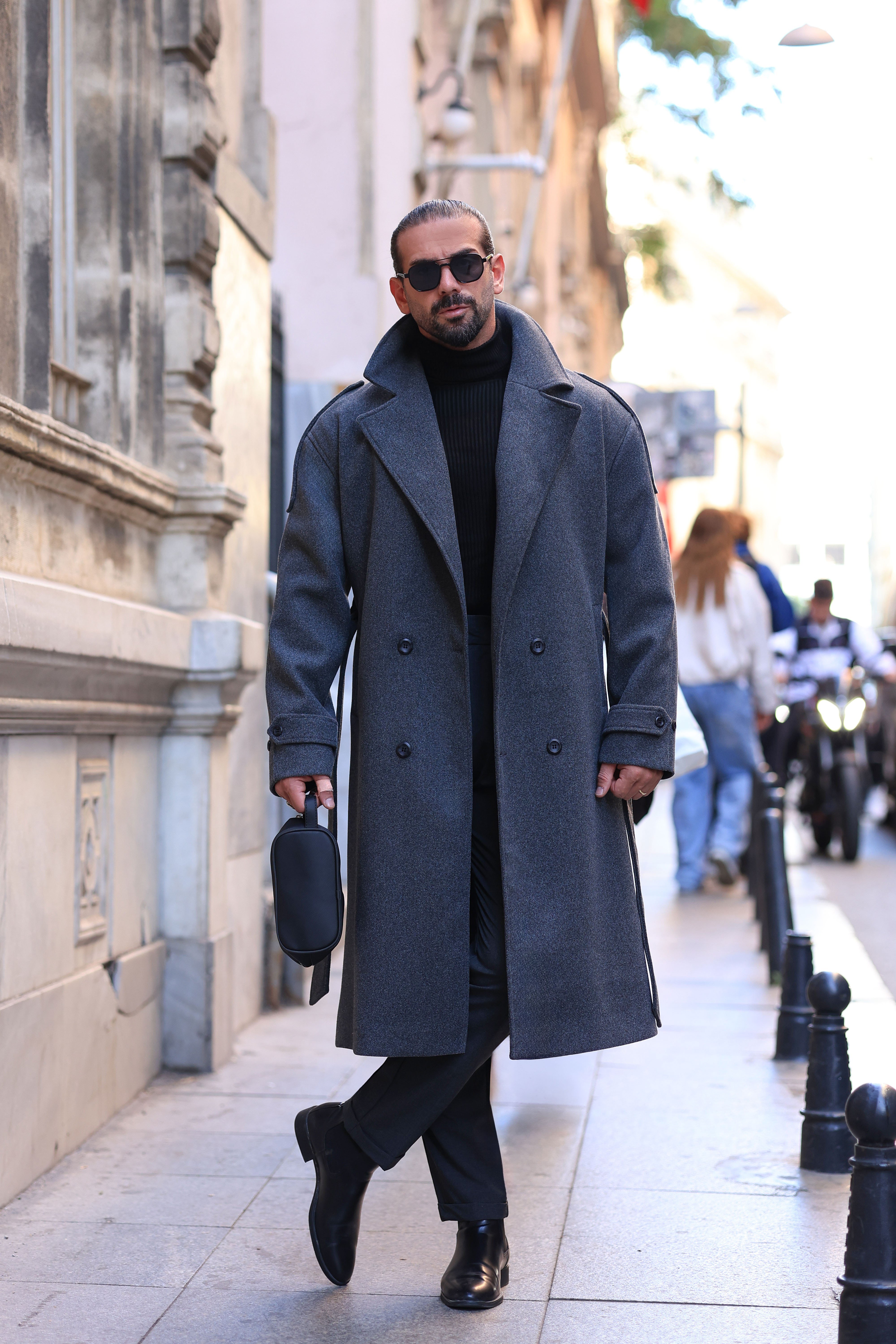 Premium Kalite Antrasit %70 Kaşmir %30 Pamuk Kol Ve Omuz Apoletli Kemer Detaylı Kruvaze Kaban 