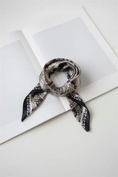 Kahverengi Bej Desenli Fular