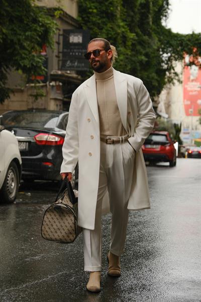 Premium Kalite Ekru Özel Dikim Oversize Kaşe Kaban