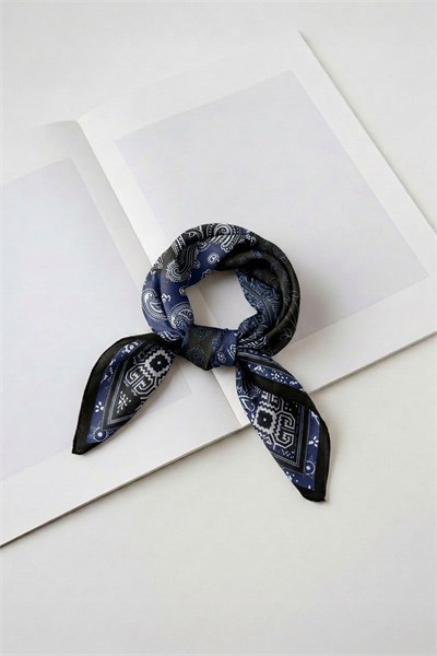 Lacivert Siyah Patchwork Desenli Fular