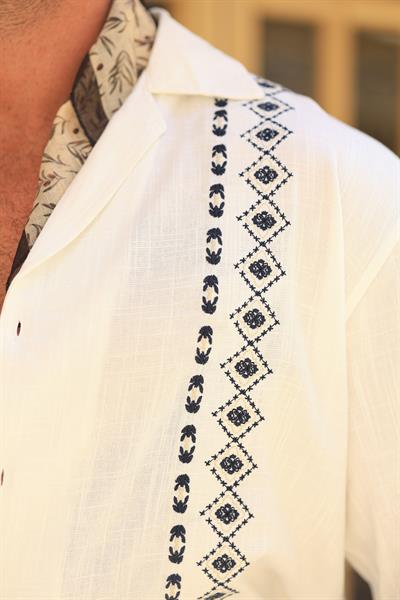 Premium Kalite %70 Saf Keten %30 Pamuk Nakış Detaylı Ekru Gömlek