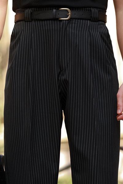 Premium Kalite Siyah Çizgi Detay Çift Pileli Boyfriend Yüksek Bel Pantolon