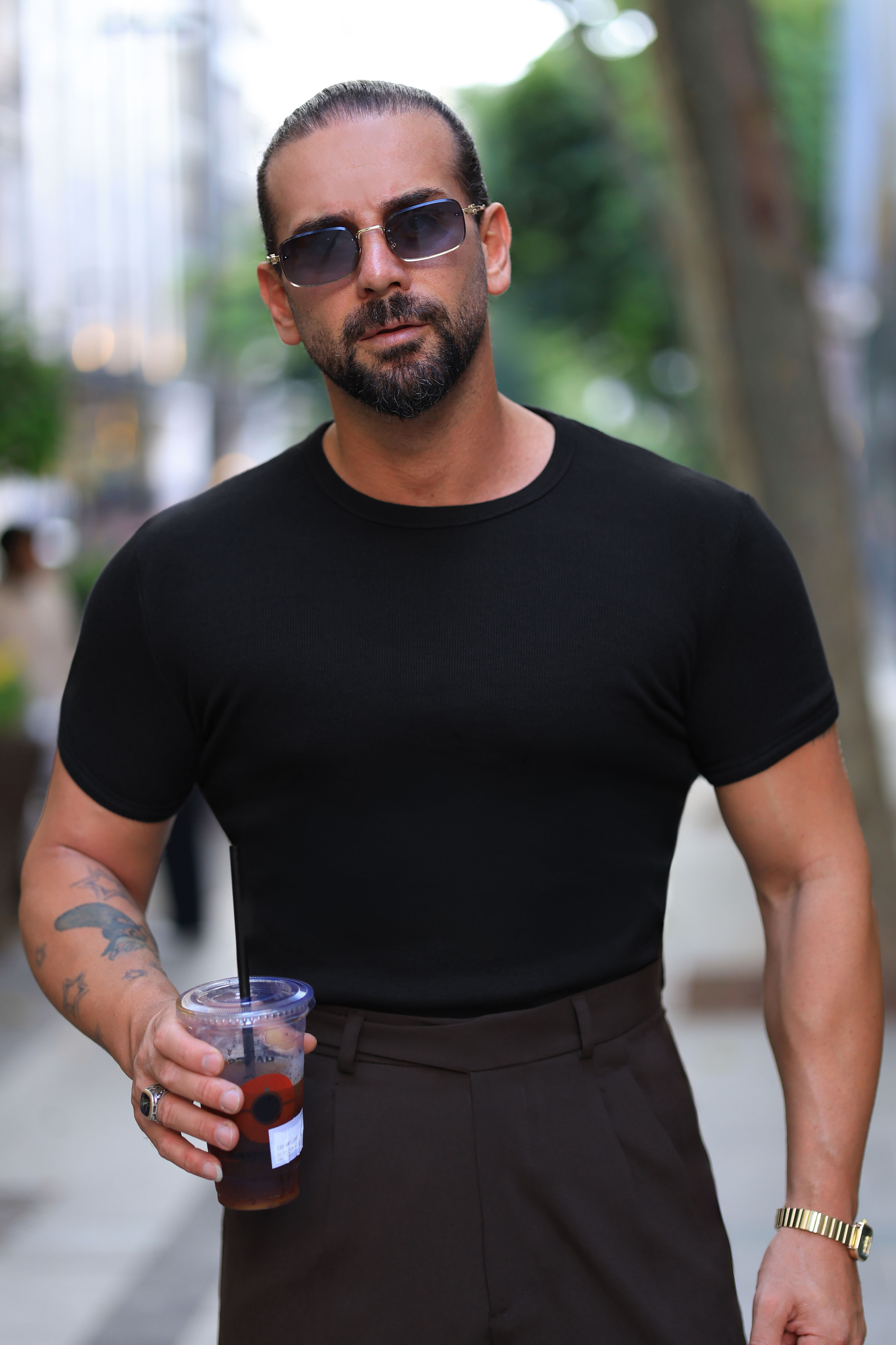 Premium Kalite Likralı Ribana Yaka ve Kol Detaylı Siyah Slim Fit Triko