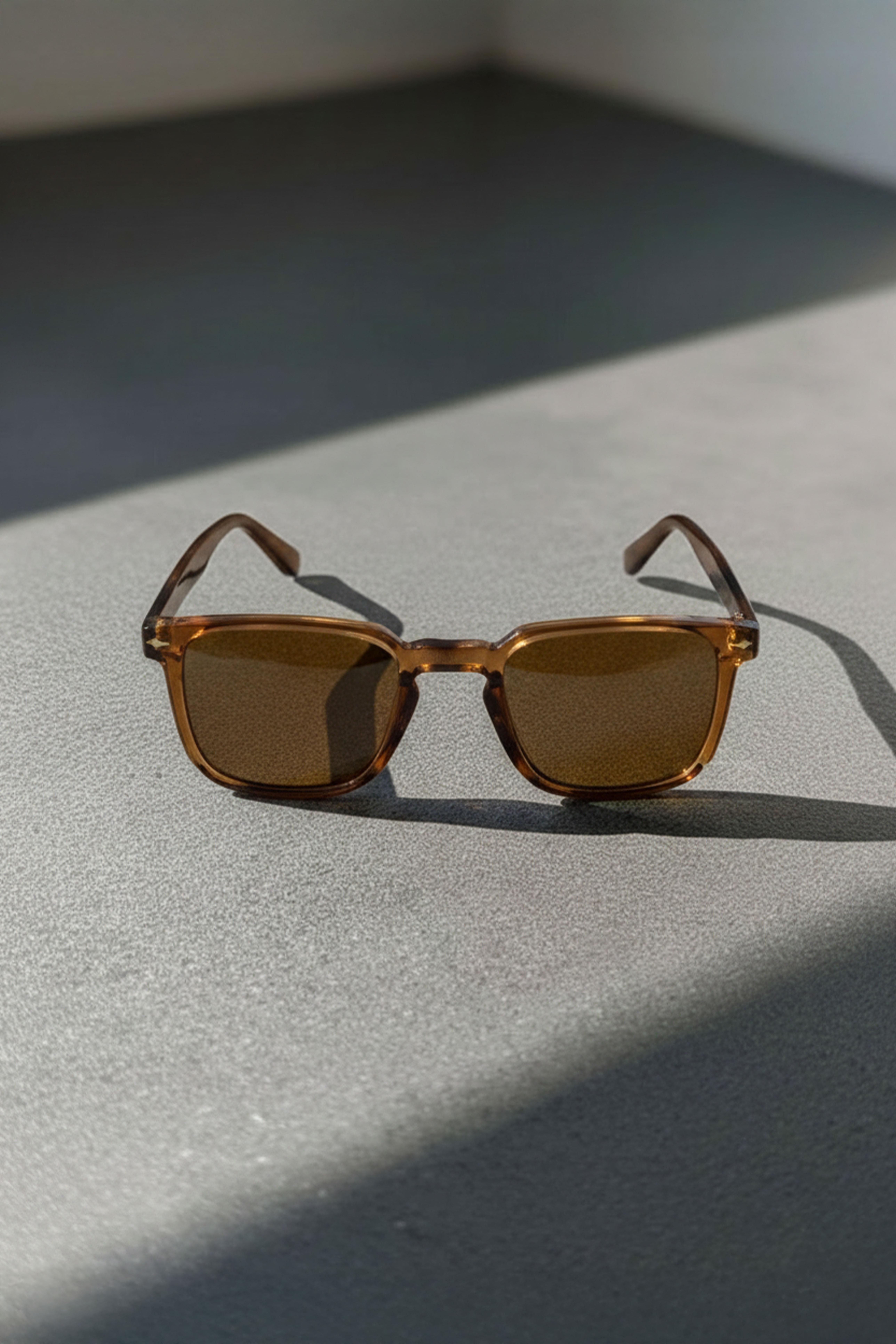 Bellagio Açık Kahverengi Güneş Gözlüğü