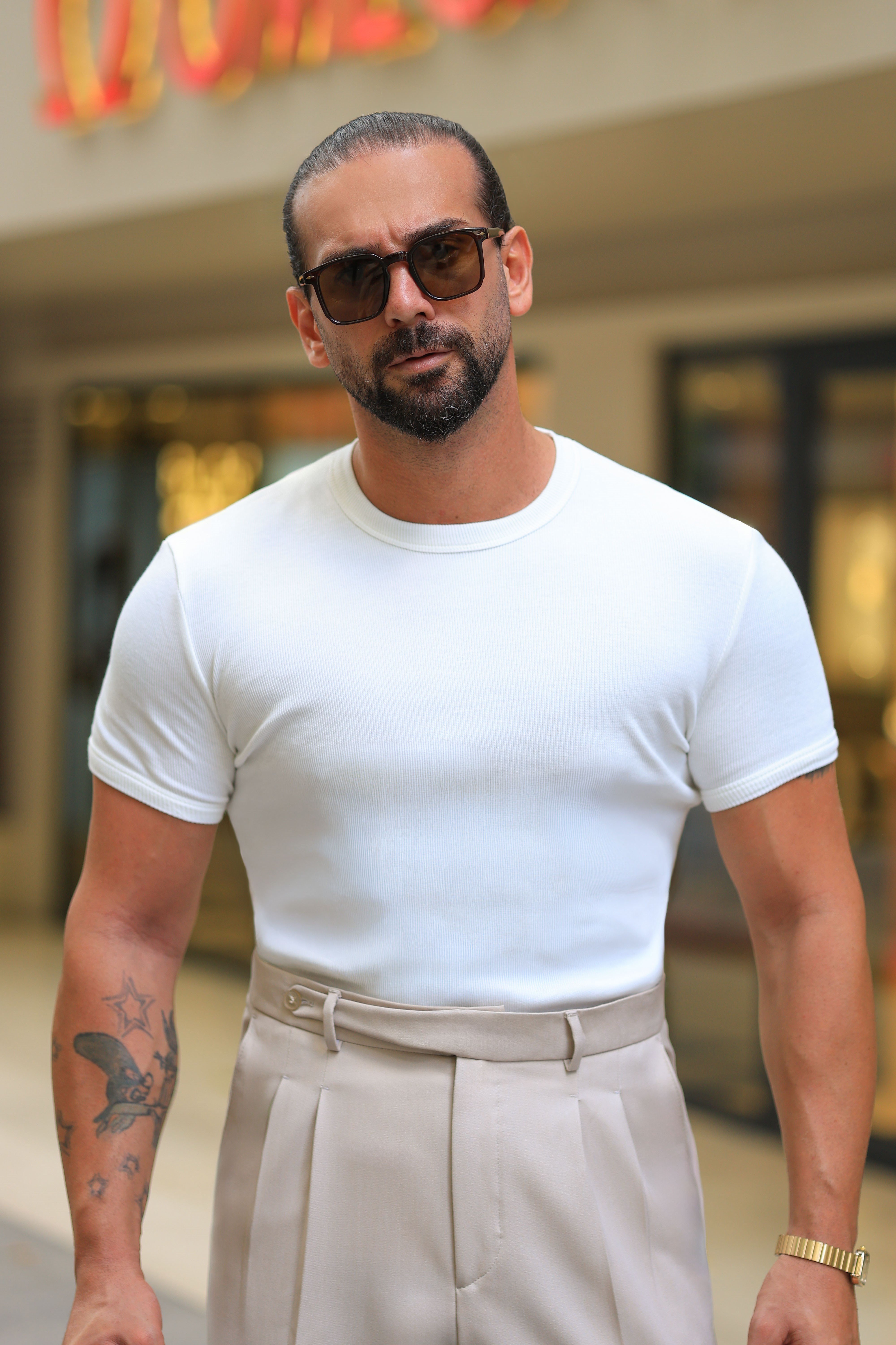 Premium Kalite Likralı Ribana Yaka ve Kol Detaylı Ekru Slim Fit Triko