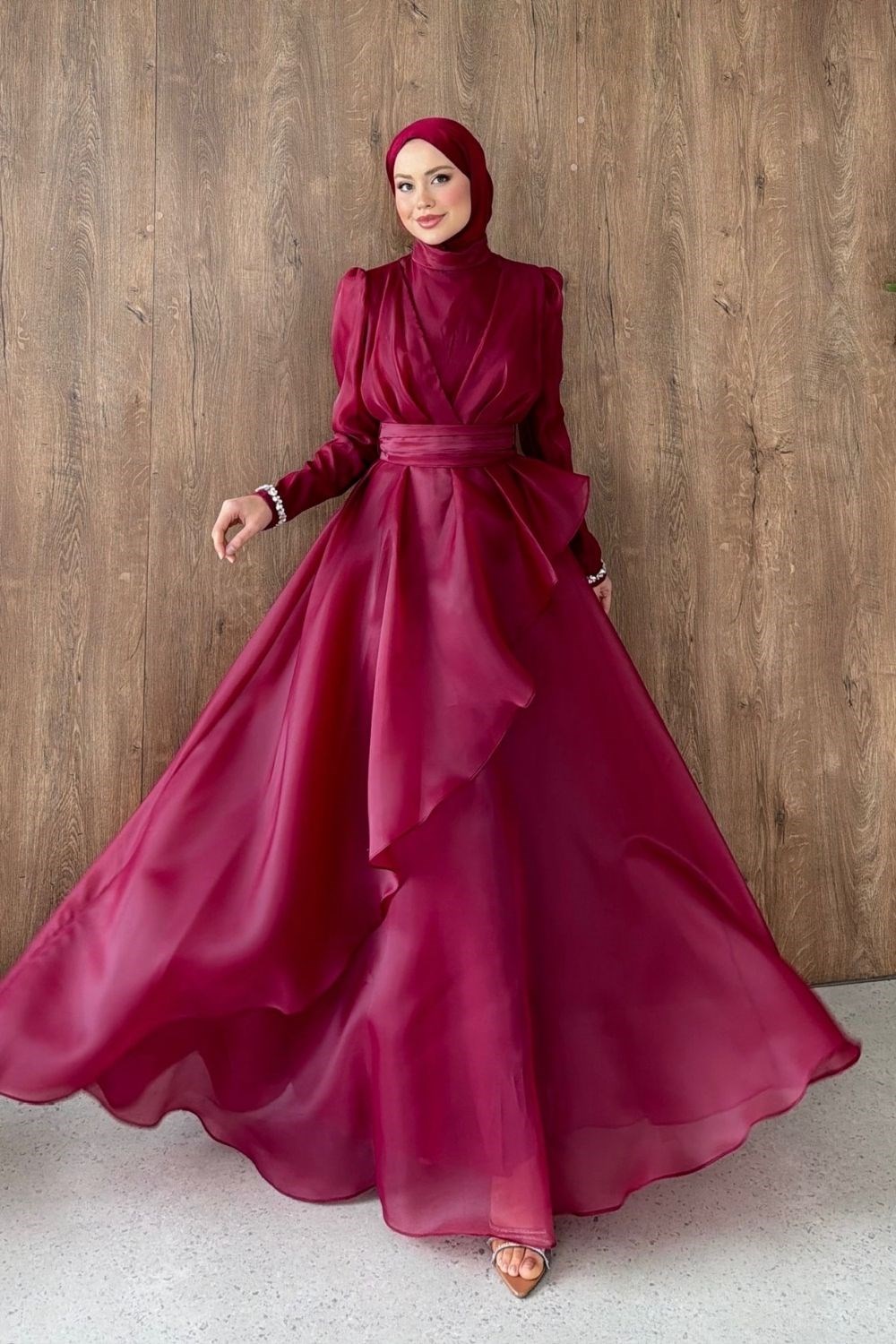 Celeste Abiye Bordo