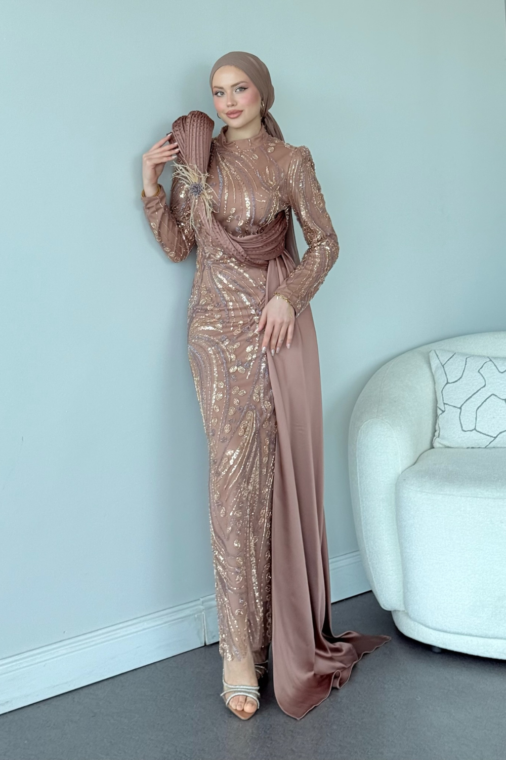 Lale Kristal Drapeli Abiye Camel