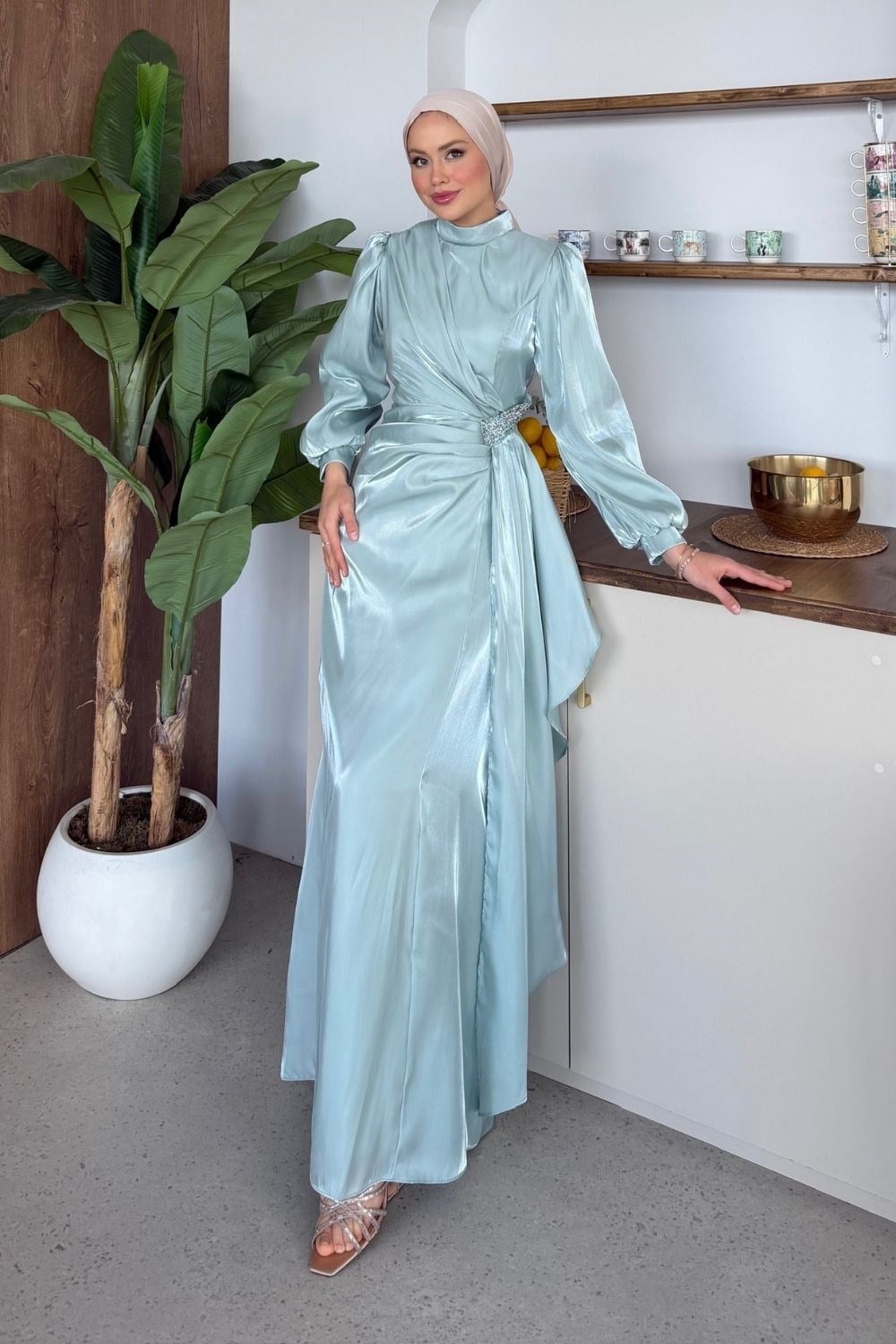 Caroline Taşlı Abiye Mint