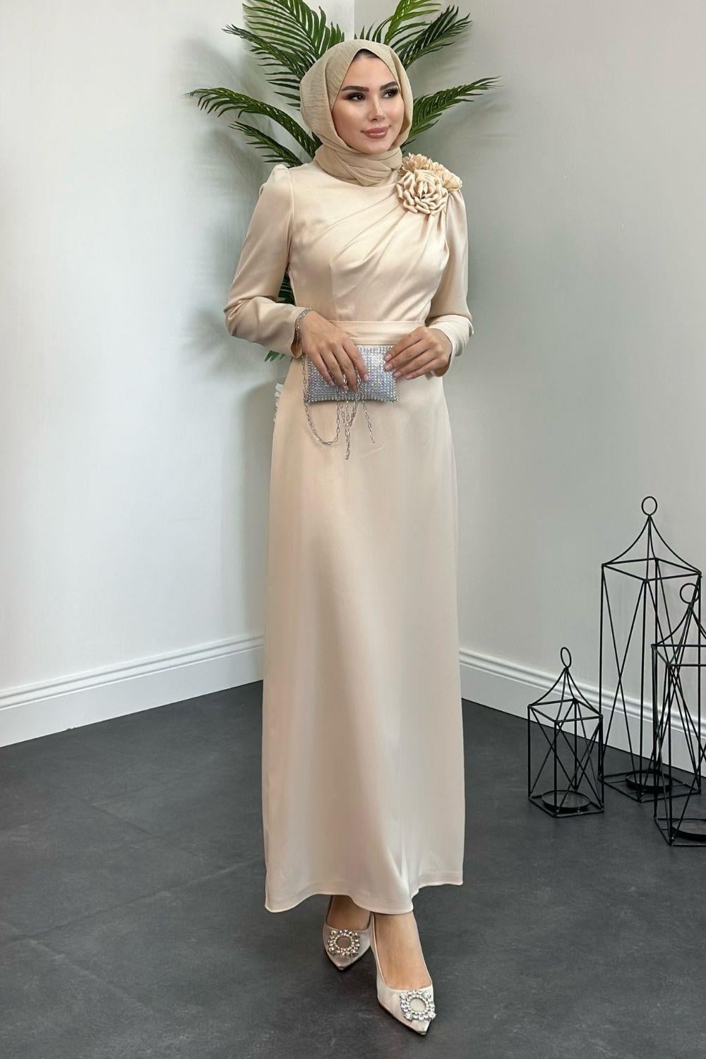 gul-detayli-saten-abiye-bej-e0c16b.jpg